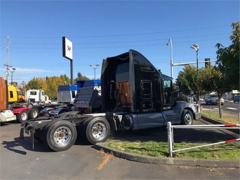 2014 KENWORTH T660 4002882013