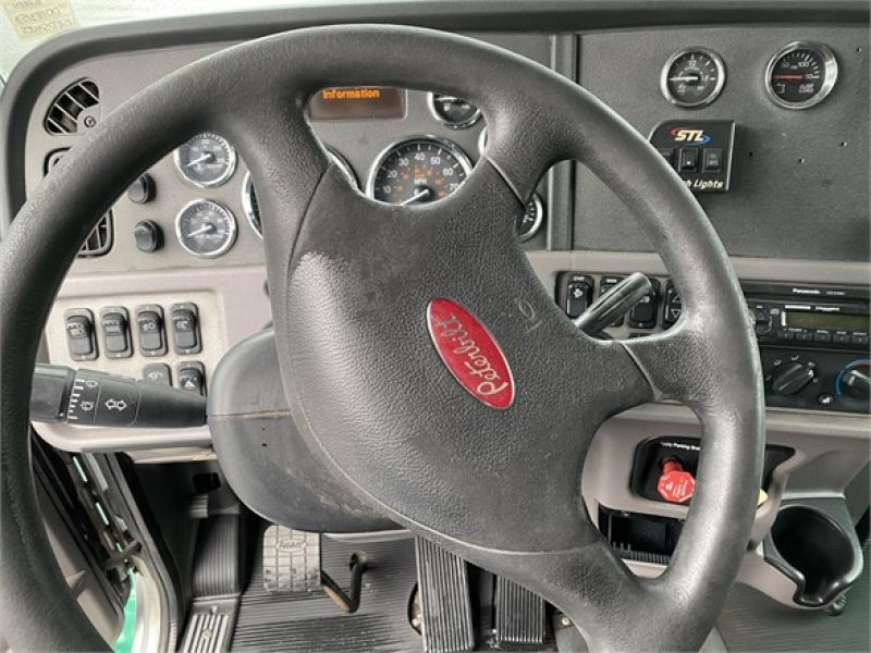 2013 PETERBILT 386 6000122693