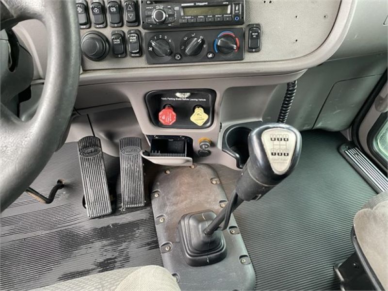 2013 PETERBILT 386 6000122775