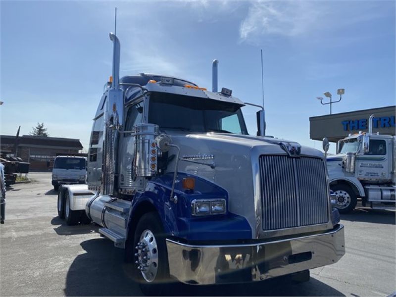 2016 WESTERN STAR 4900 6008693601