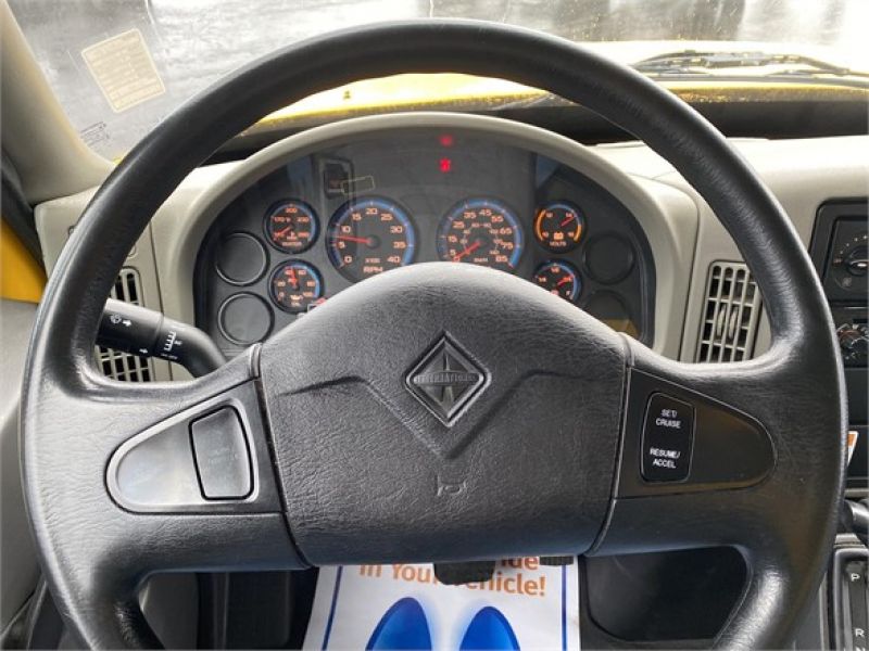 2012 INTERNATIONAL DURASTAR 4300 6016987395