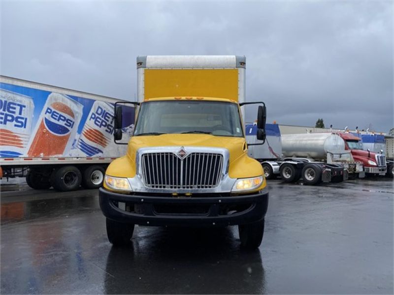 2012 INTERNATIONAL DURASTAR 4300 6016987681