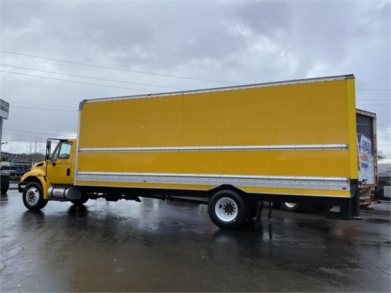 2012 INTERNATIONAL DURASTAR 4300 6016987857