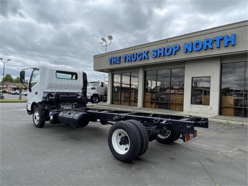 2020 HINO 155 6030775287