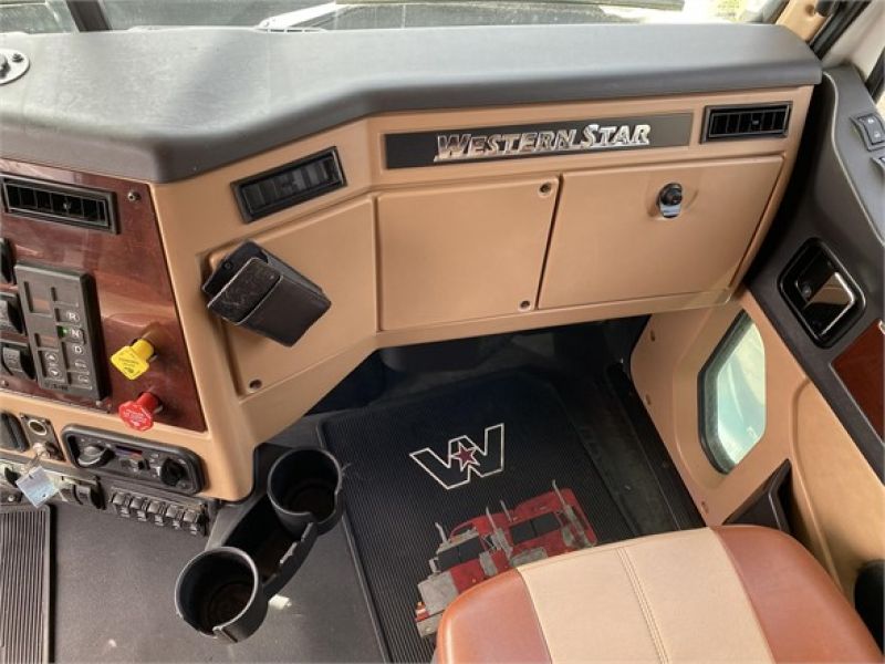 2015 WESTERN STAR 4900SB 6065512371