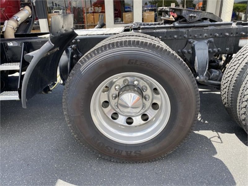 2013 FREIGHTLINER CASCADIA 125 6065525541