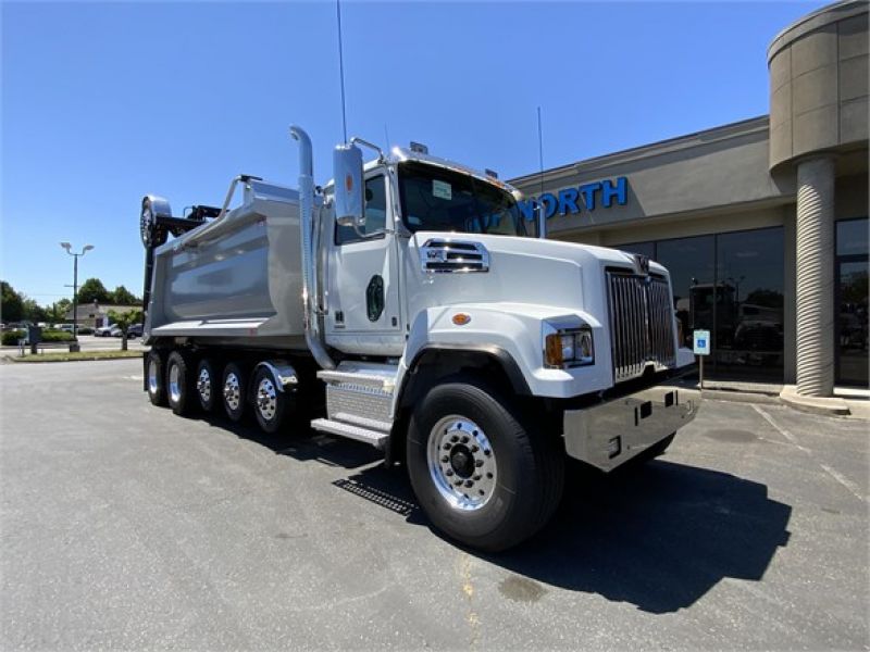 2022 WESTERN STAR 4700 7083620065