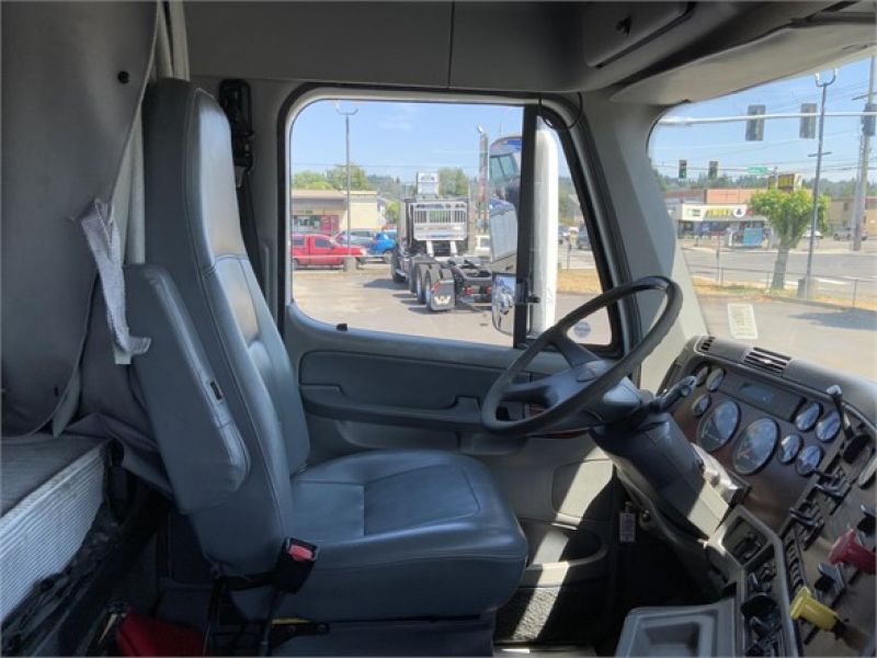 2003 FREIGHTLINER ARGOSY 7084678141