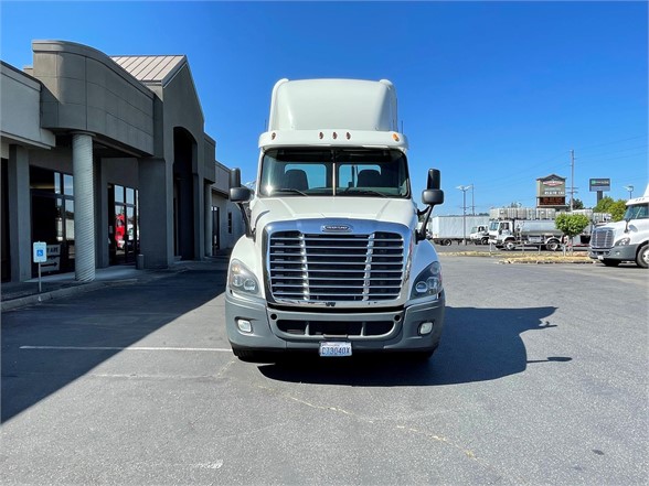 2013 FREIGHTLINER CASCADIA 125 7277896777