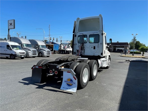 2013 FREIGHTLINER CASCADIA 125 7277896790