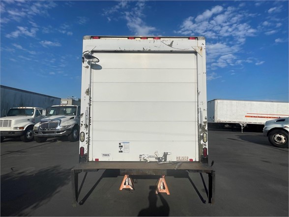 1900 SUPREME CORP 18 FT 7279407035