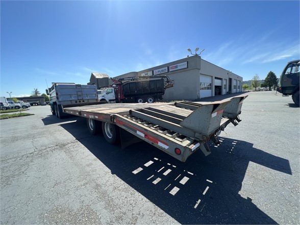 2004 INTERSTATE TRAILERS 18 FT 8030324611