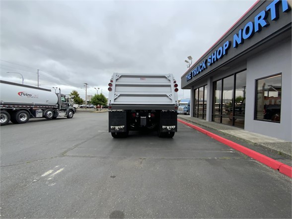2024 WESTERN STAR 49X 8031039756