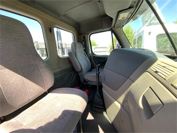 2013 FREIGHTLINER CASCADIA 125 8031509108