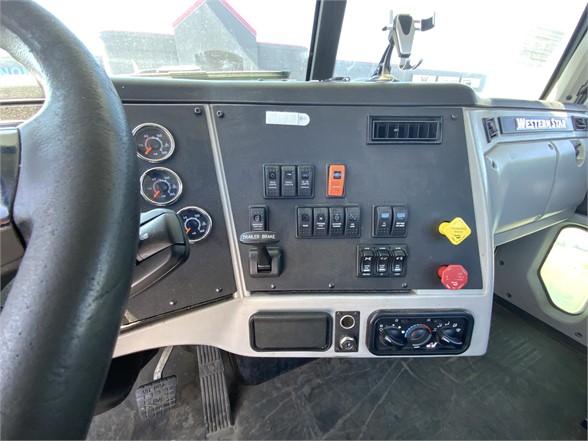 2016 WESTERN STAR 5700XE 8032529680