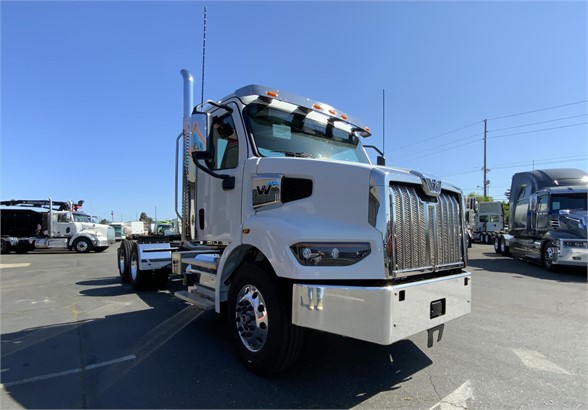 2024 WESTERN STAR 47X 8033547570