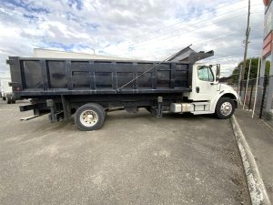 2004 FREIGHTLINER BUSINESS CLASS M2 106 img-2-8-150x150