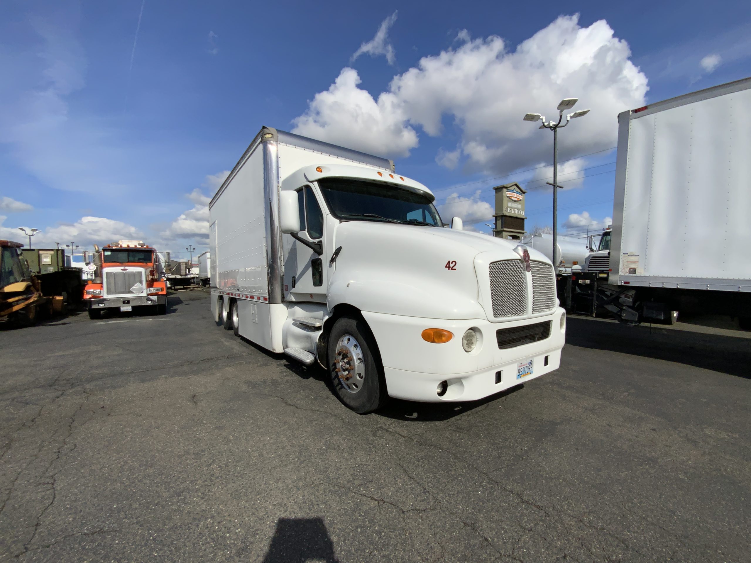 1999 KENWORTH T2000 IMG_4462-1-scaled