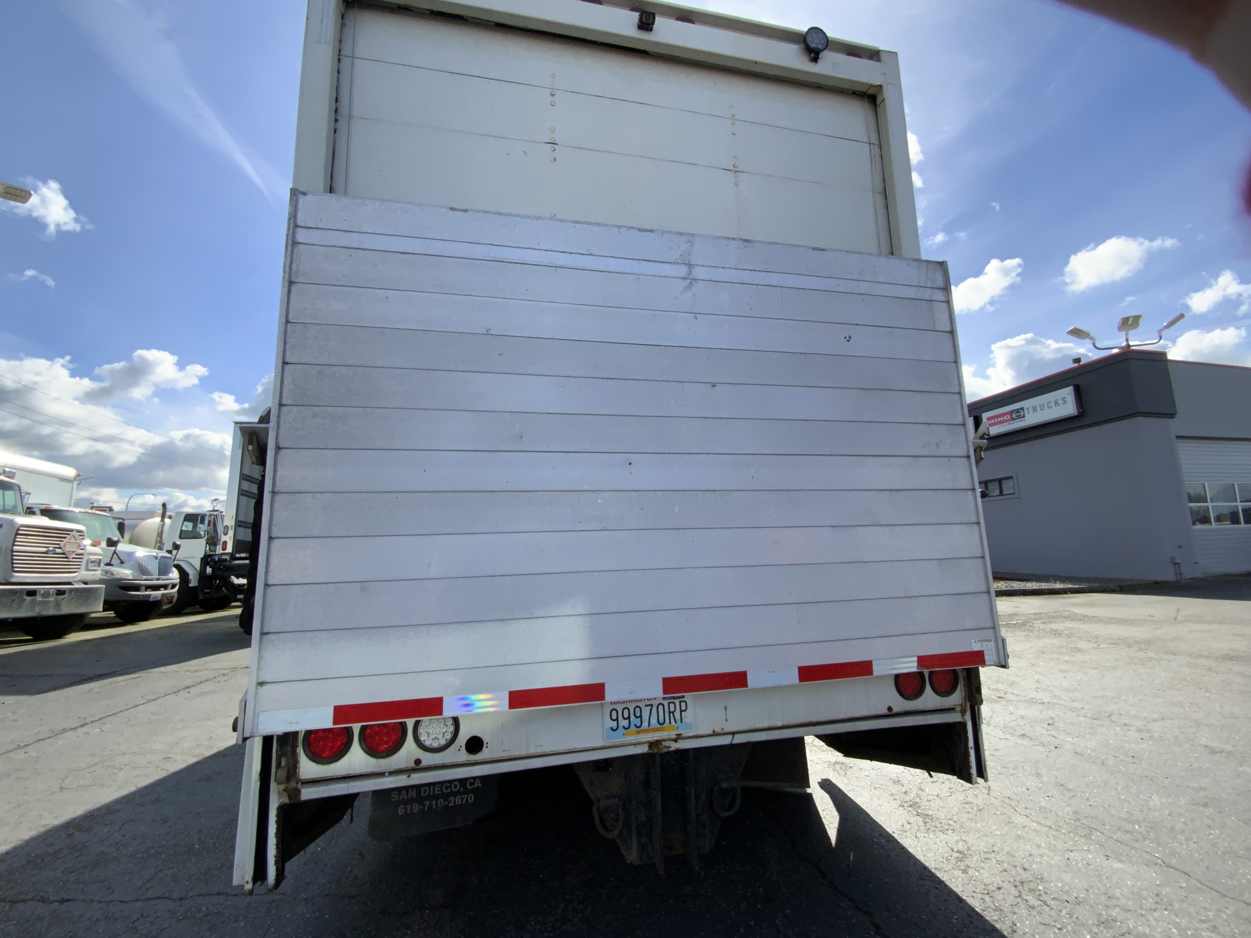 1999 KENWORTH T2000 IMG_4470-1-scaled