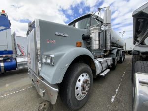 2006 KENWORTH W900 IMG_5269-1-150x150