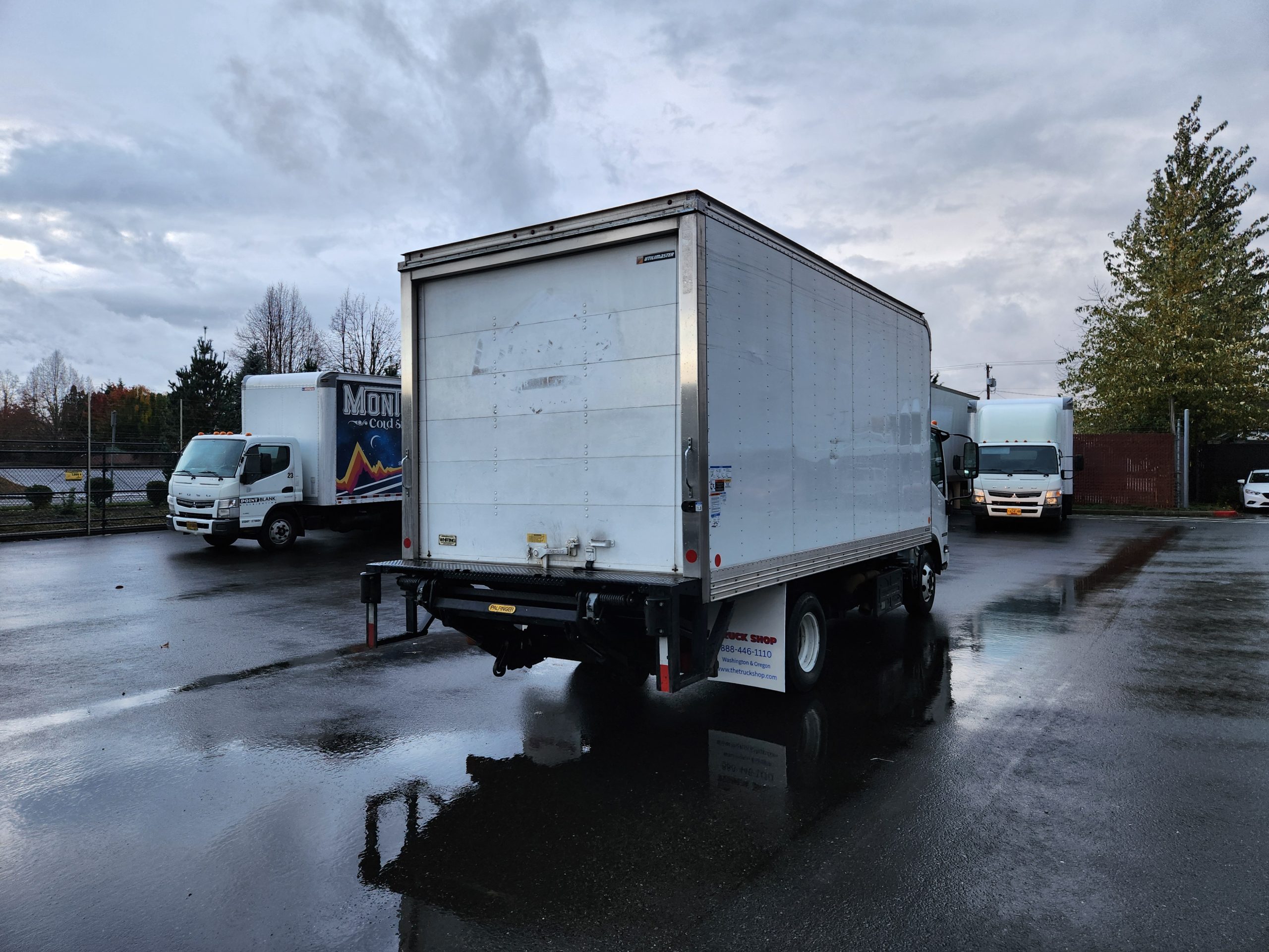 2022 ISUZU NPR HD 20241111_155554-scaled
