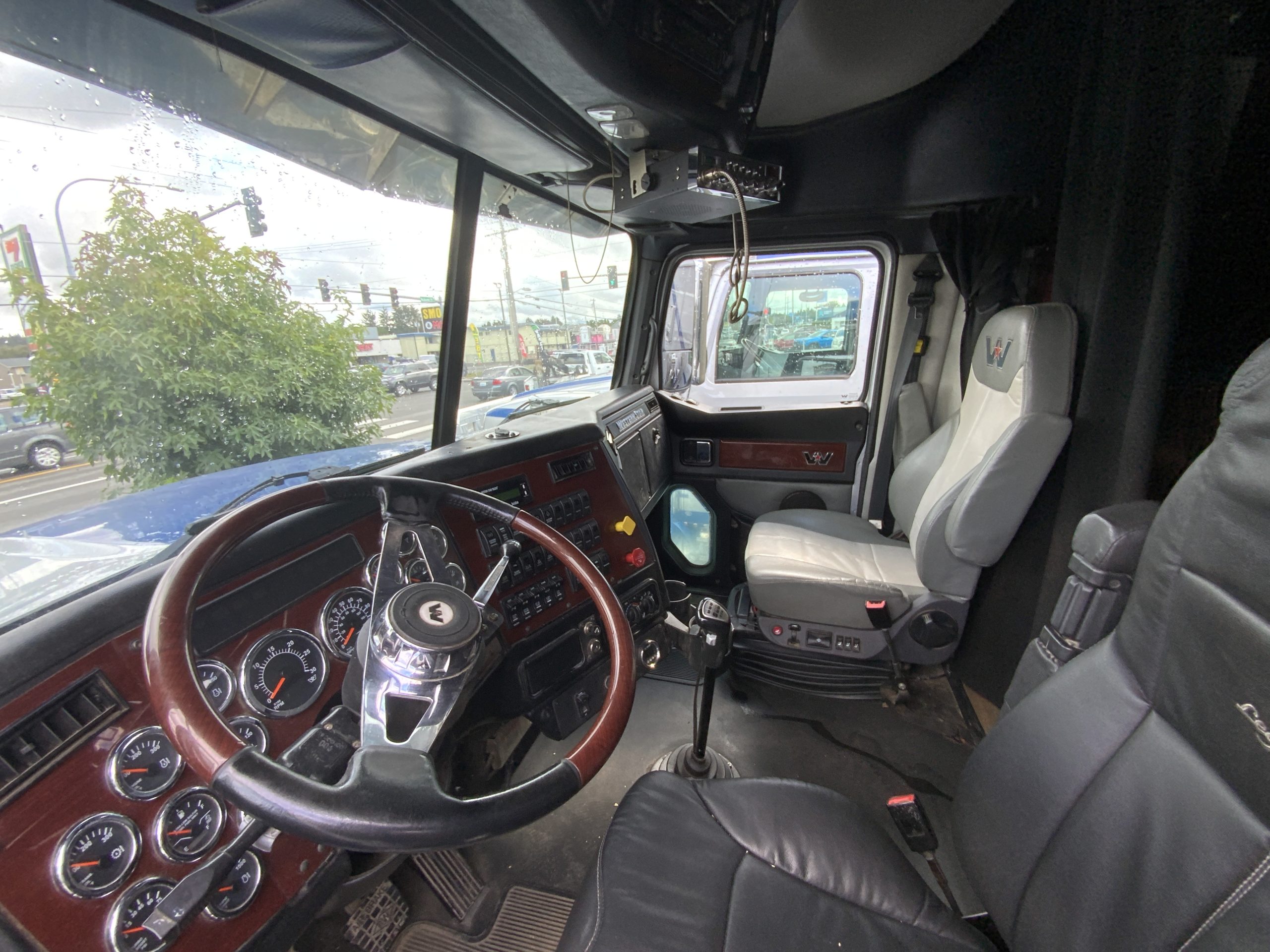 2020 WESTERN STAR 4900 IMG_6301-1-scaled