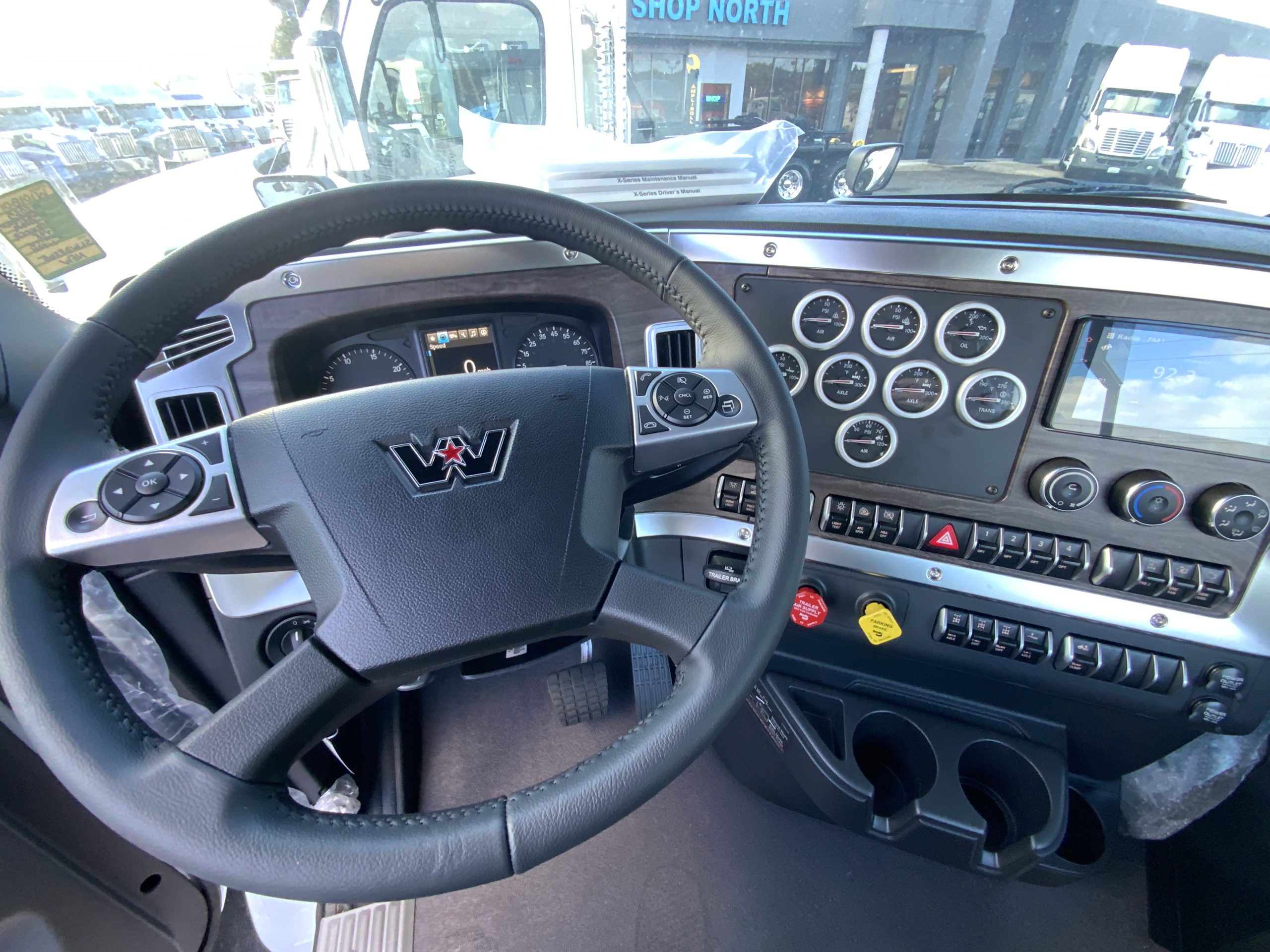 2025 WESTERN STAR 49X IMG_6917-scaled