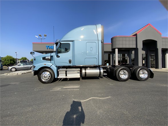 2024 WESTERN STAR 49X - image 2 of 6