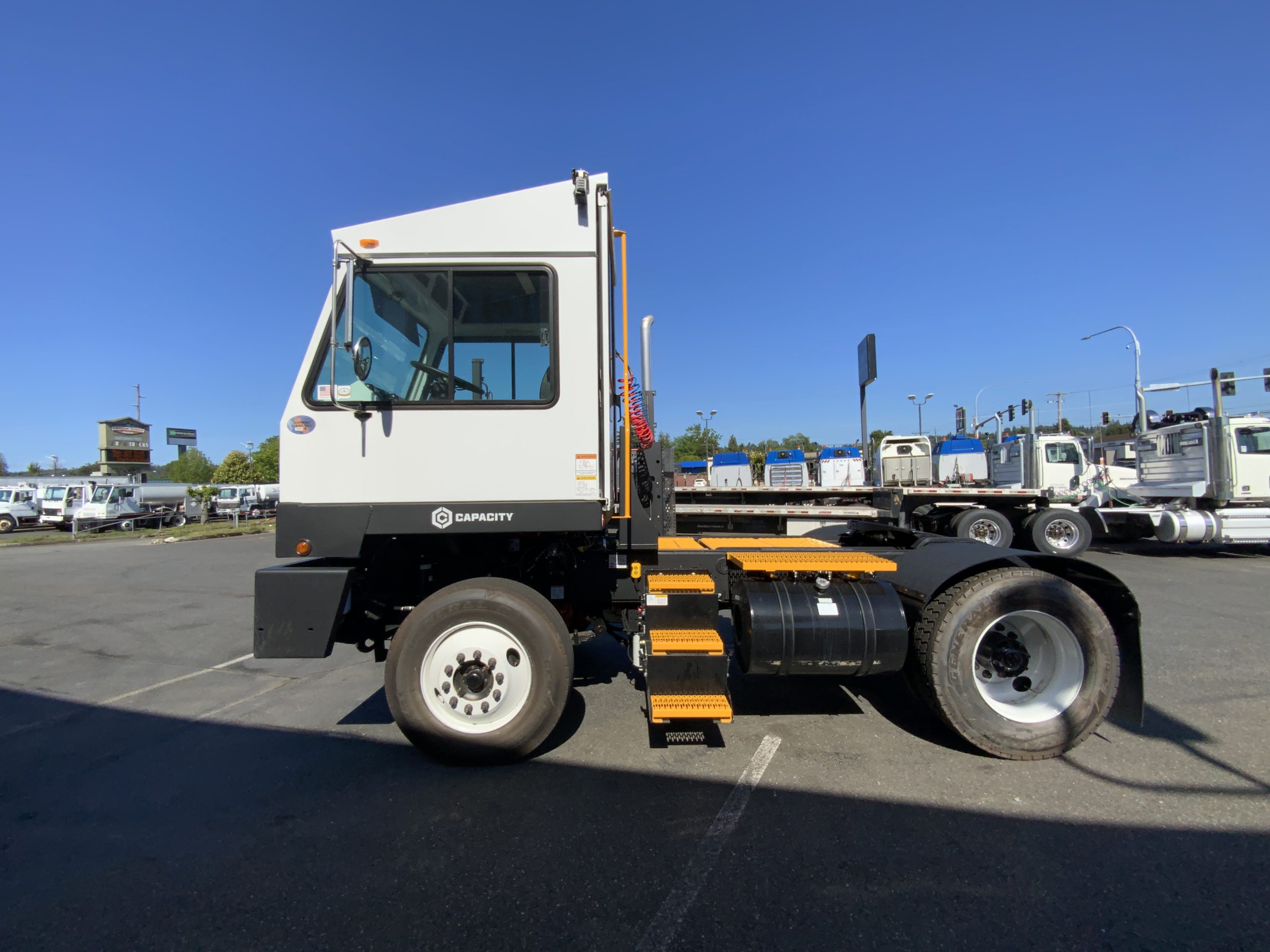 2024 CAPACITY TJ5000 - image 5 of 6