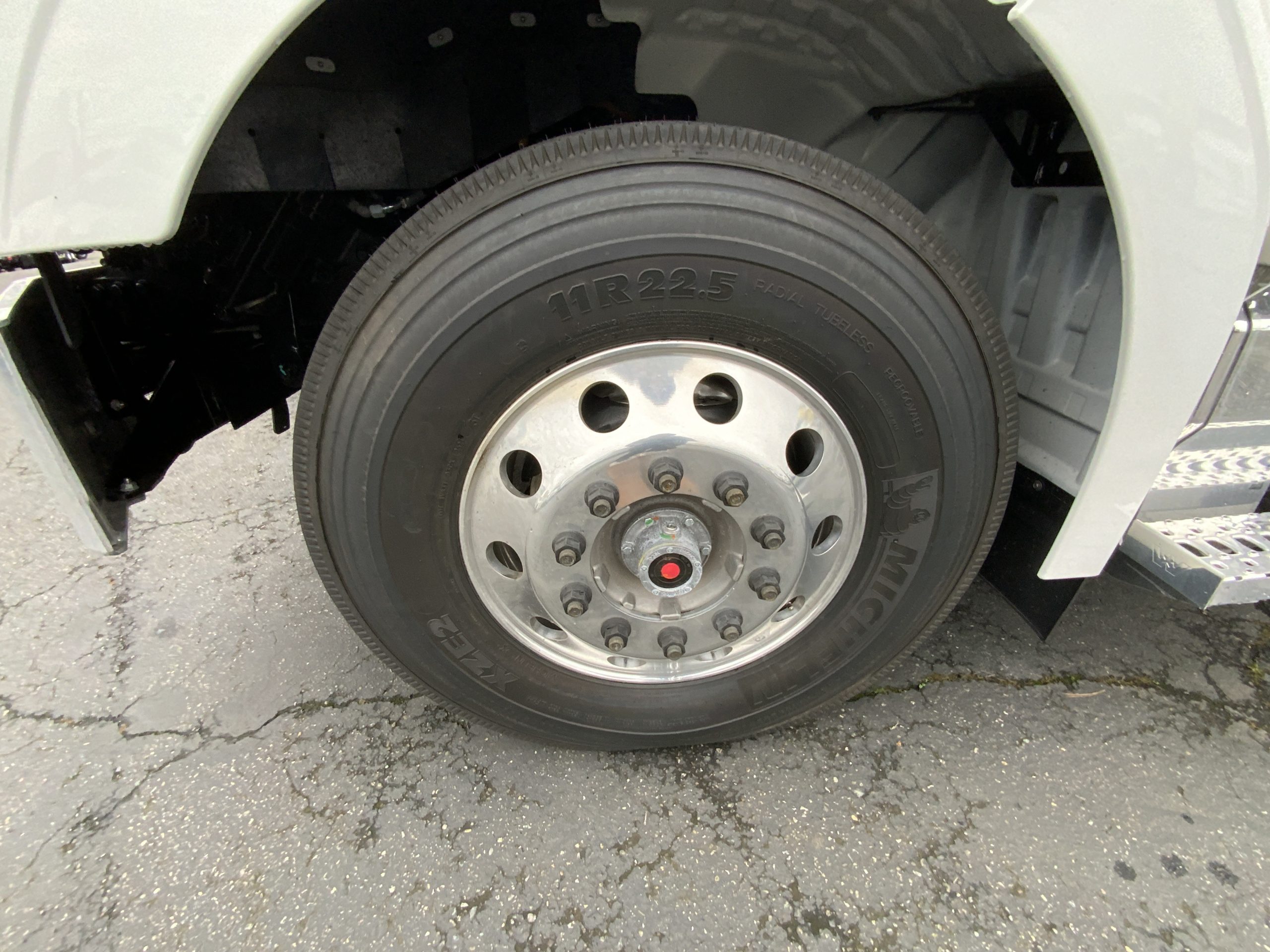 2025 WESTERN STAR 49X - image 5 of 6