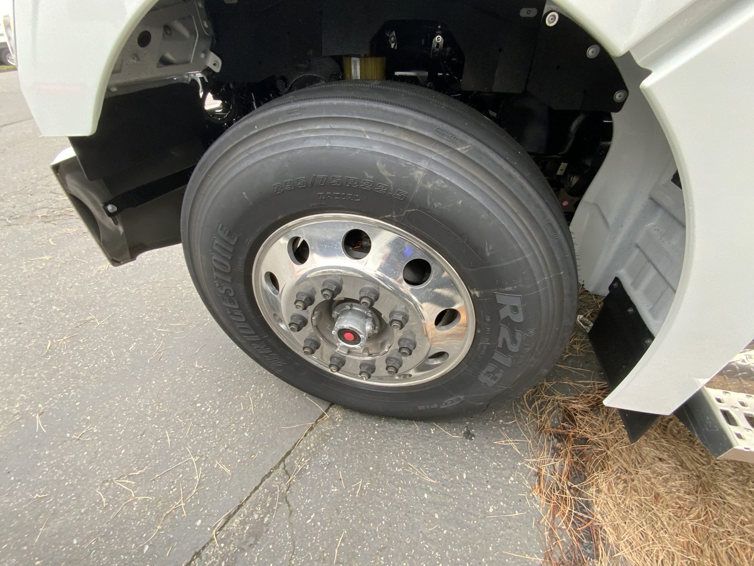 2025 WESTERN STAR 49X - image 5 of 6