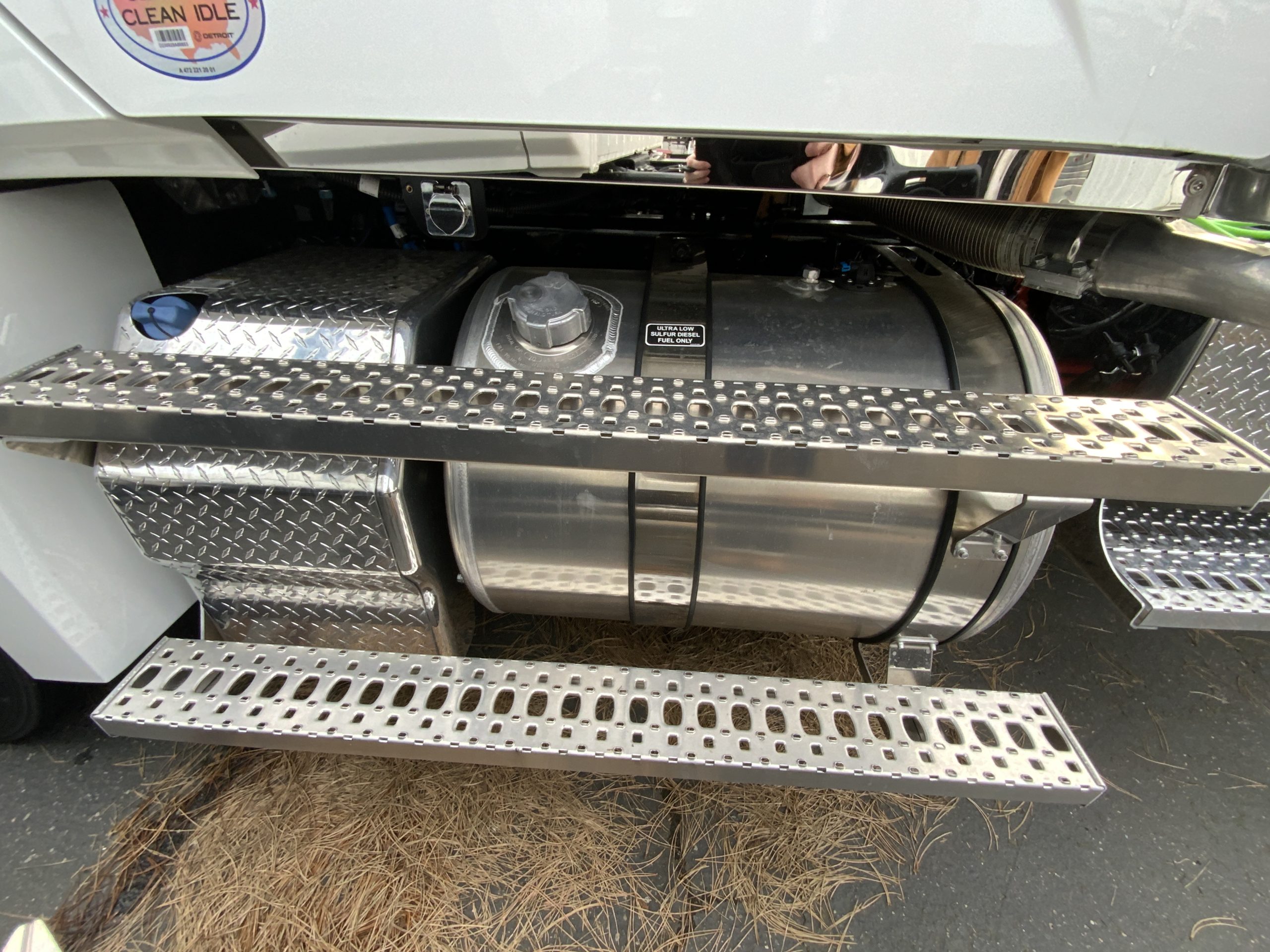 2025 WESTERN STAR 49X - image 6 of 6