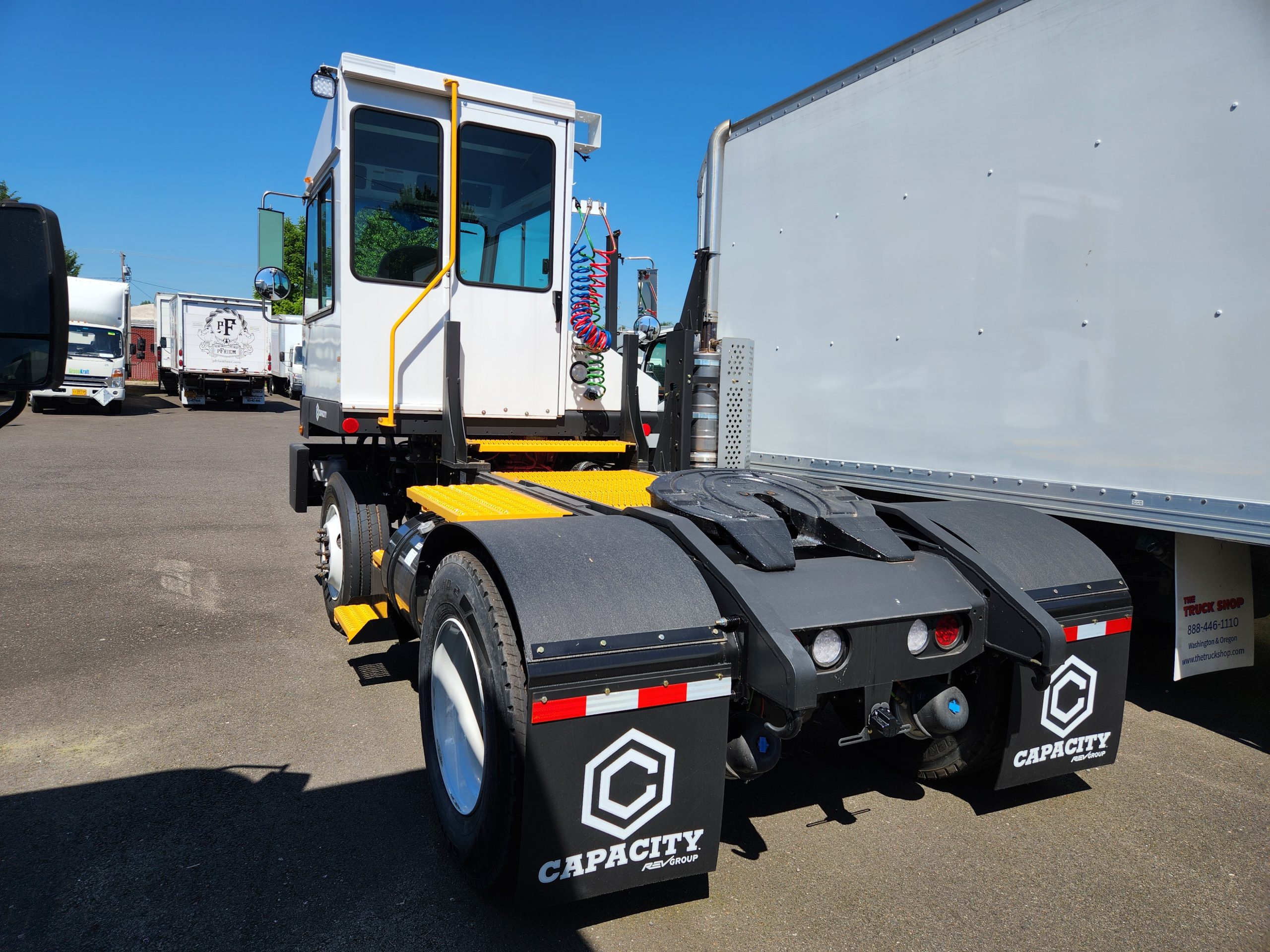 2024 CAPACITY TJ5000 - image 4 of 6