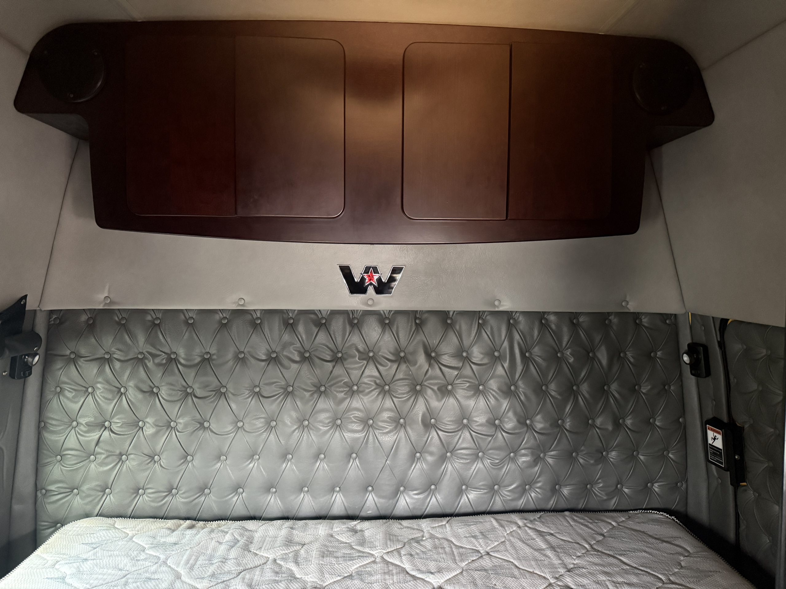 2021 WESTERN STAR 4900FA 2021 WESTERN STAR 4900FA - image 5 of 6