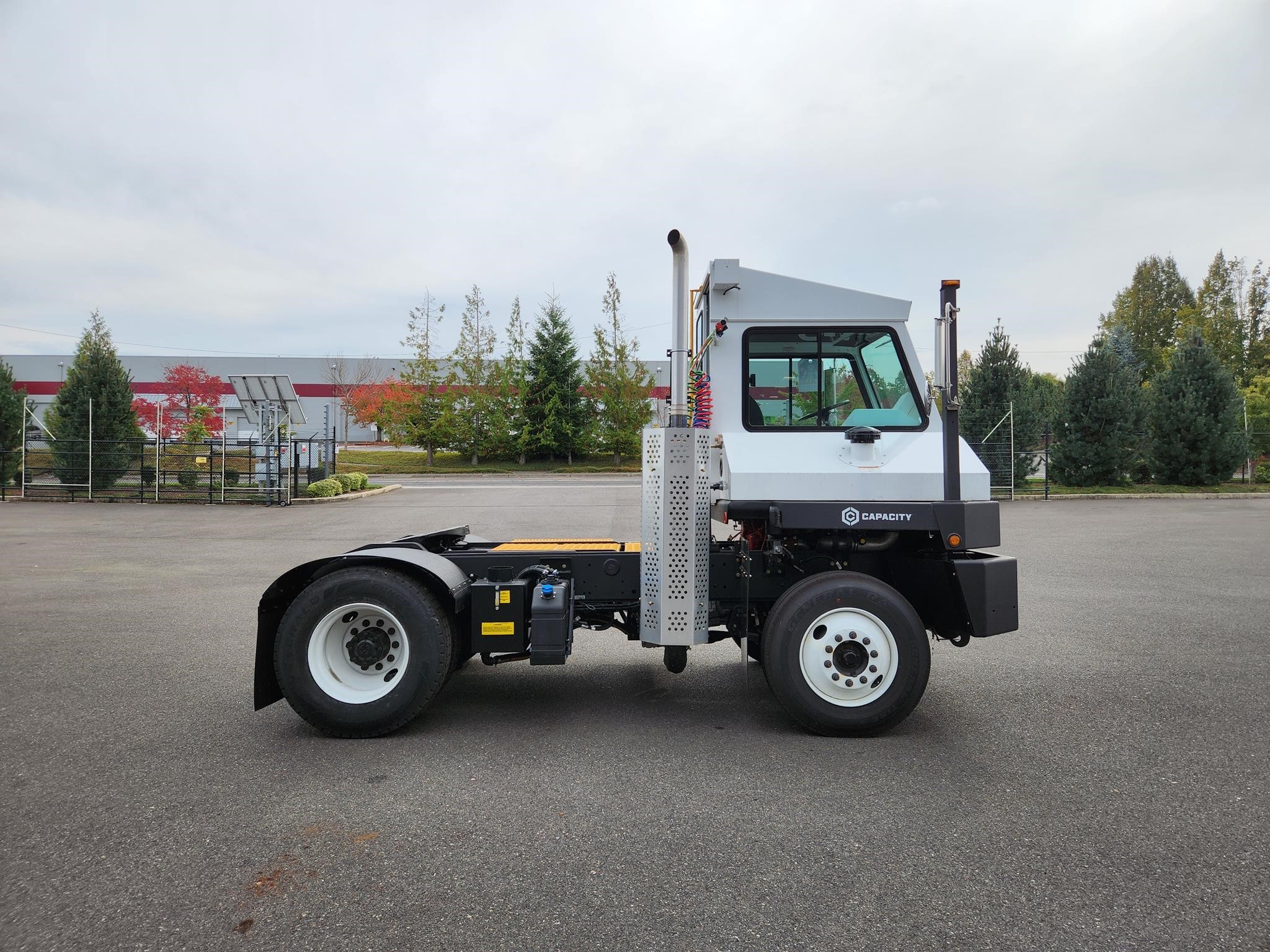 2024 CAPACITY TJ5000 - image 3 of 6