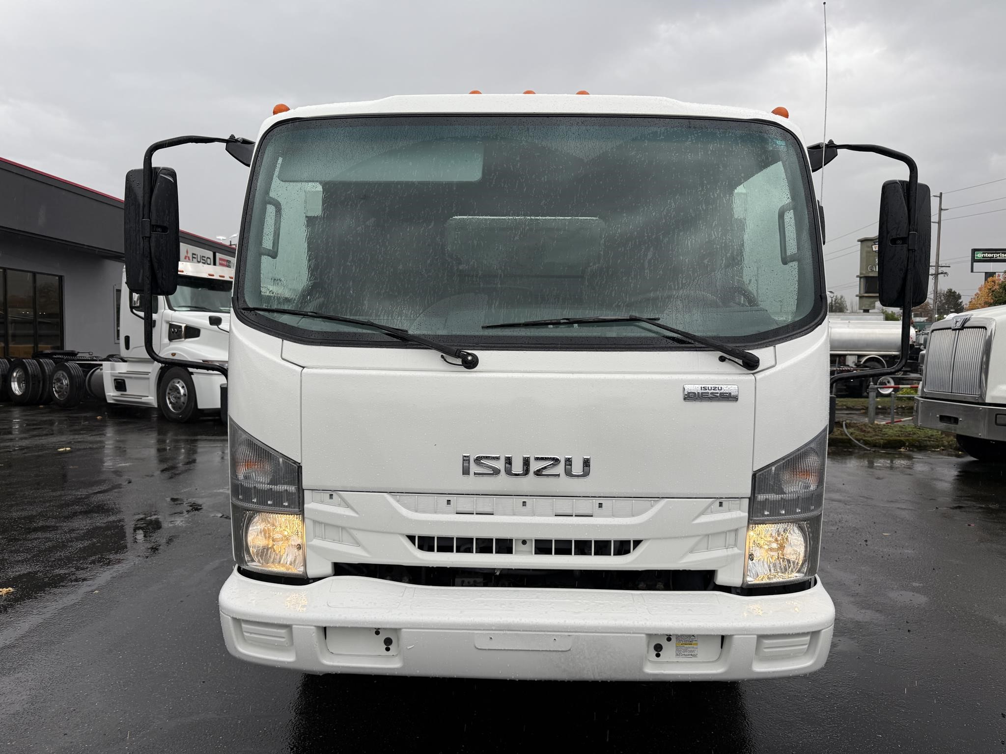 2016 ISUZU NRR 2016 ISUZU NRR - image 5 of 6