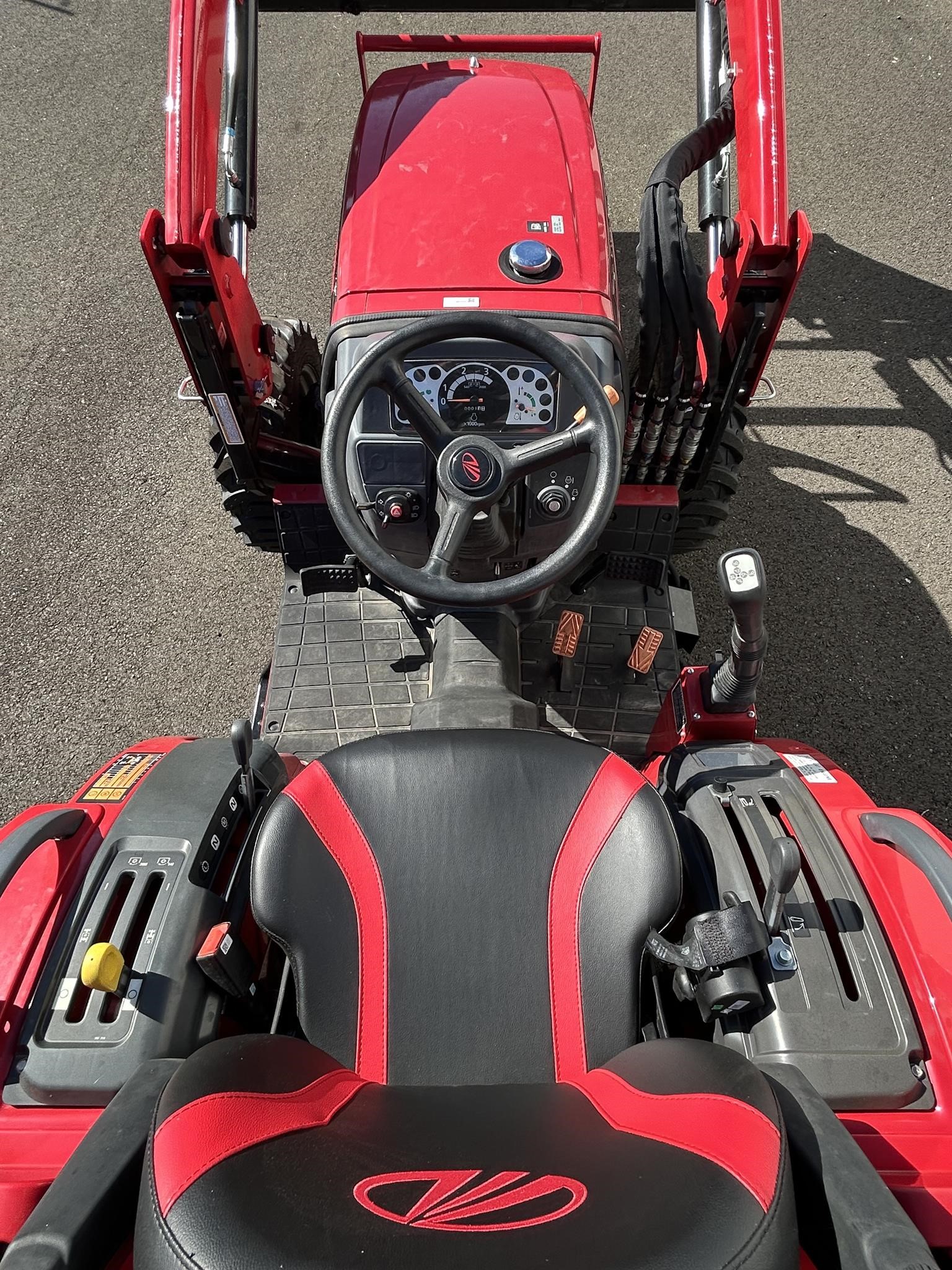 2025 MAHINDRA 1126HST - image 2 of 5