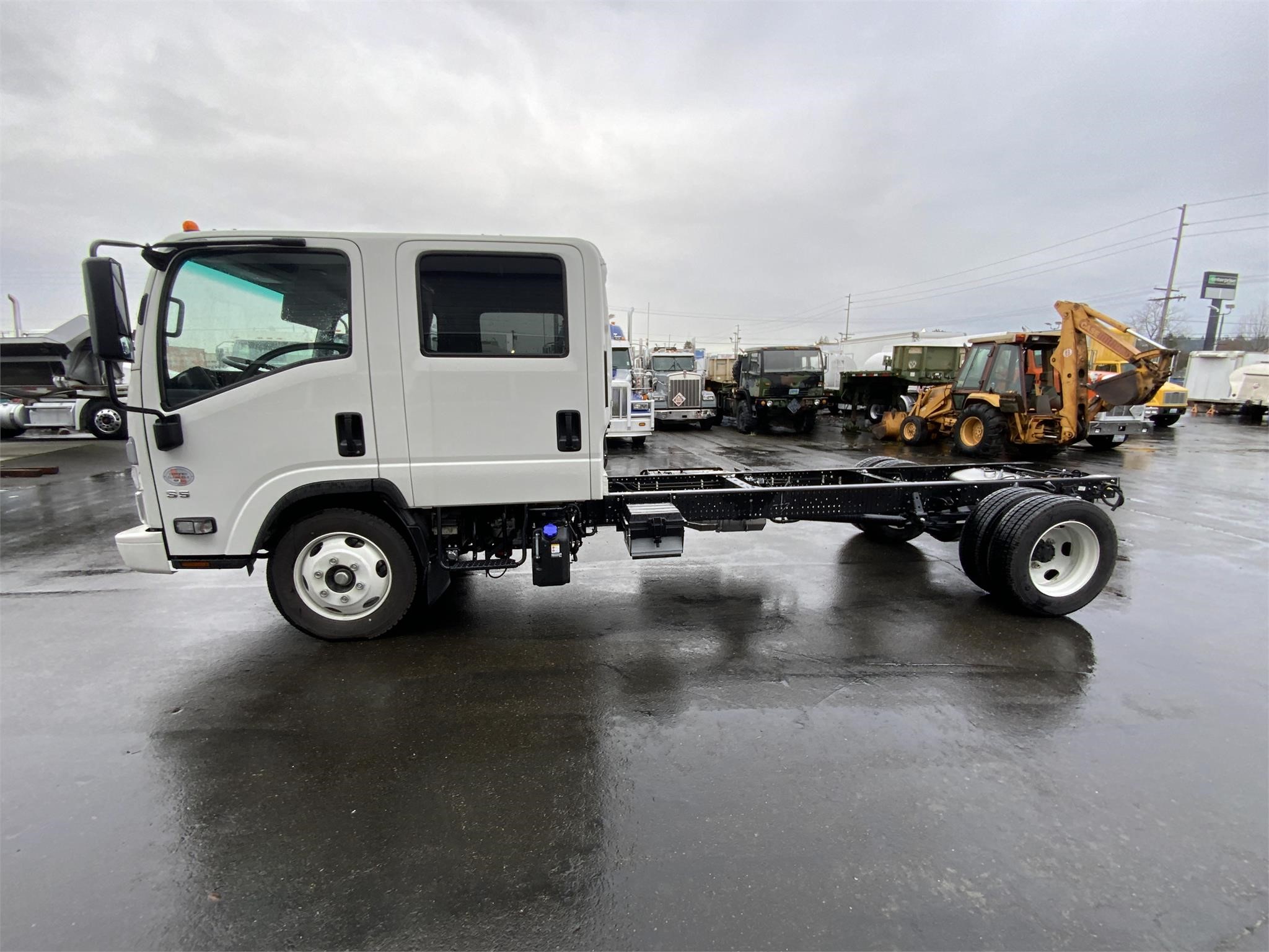 2023 HINO S5 - image 2 of 6