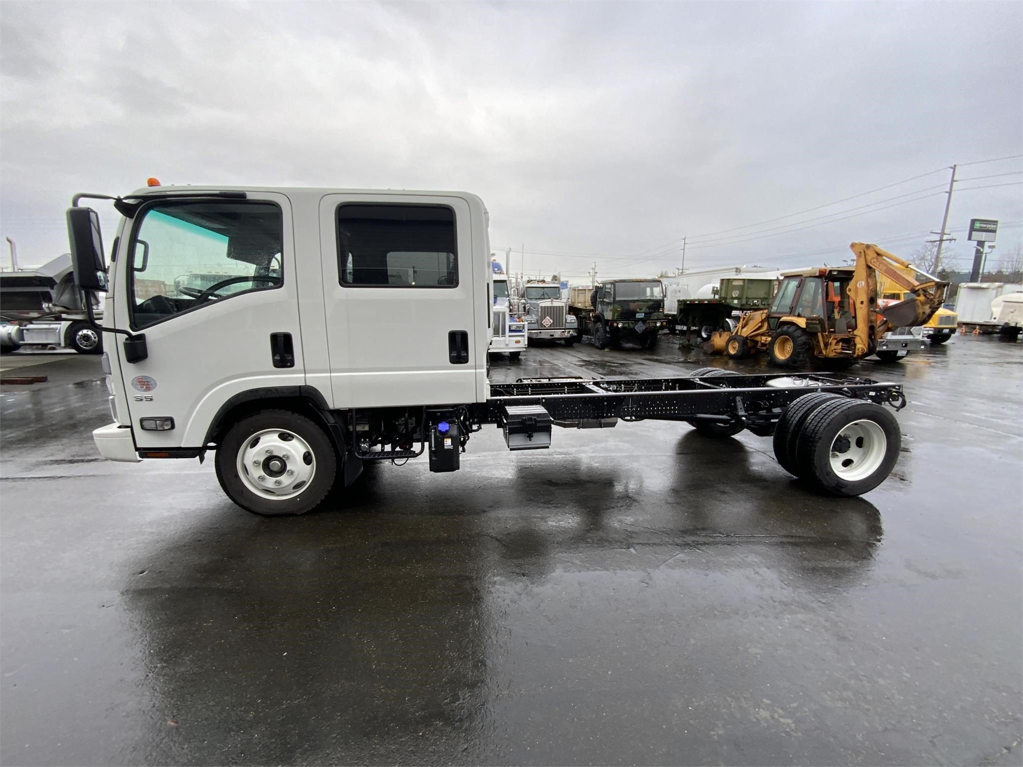 2023 HINO S5 - image 2 of 6