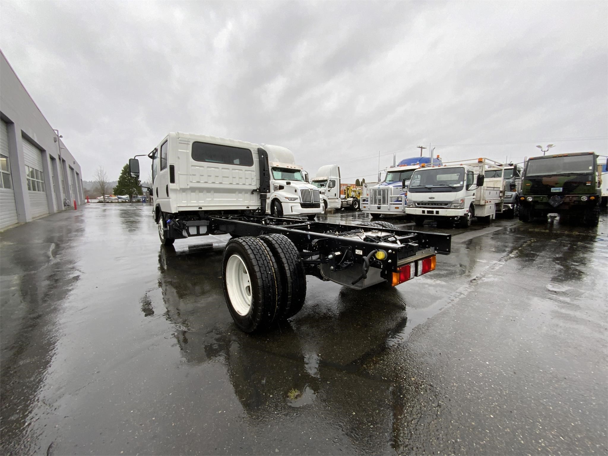 2023 HINO S5 - image 3 of 6