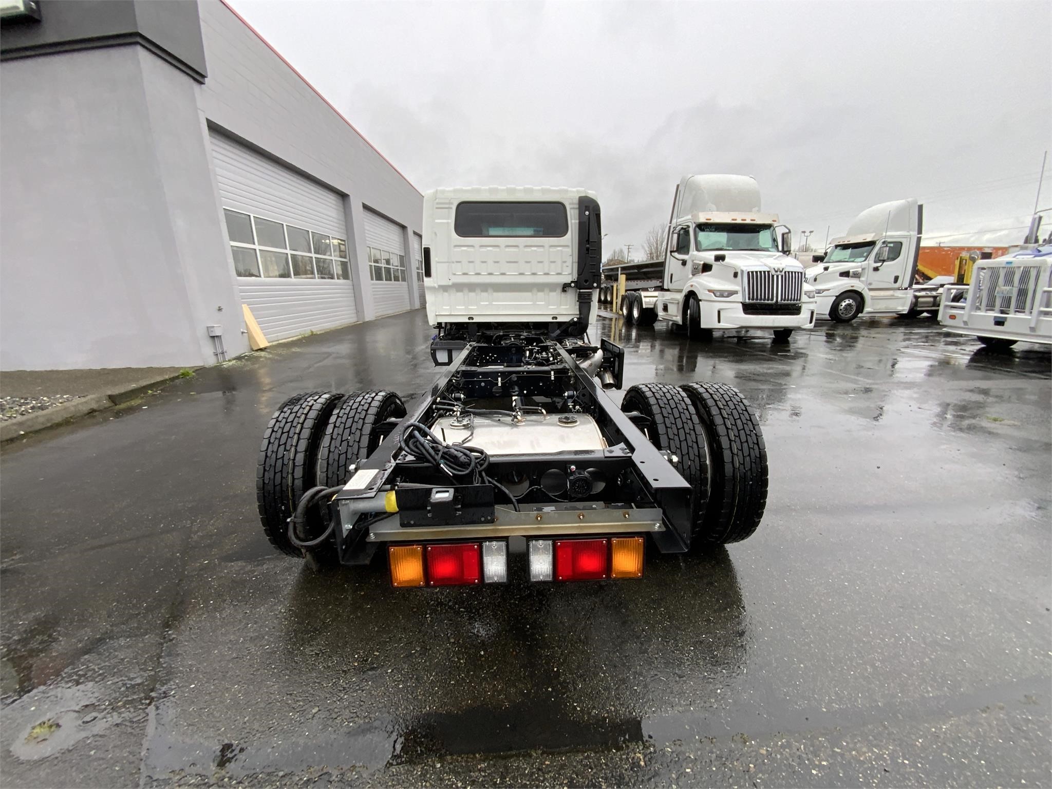 2023 HINO S5 - image 5 of 6