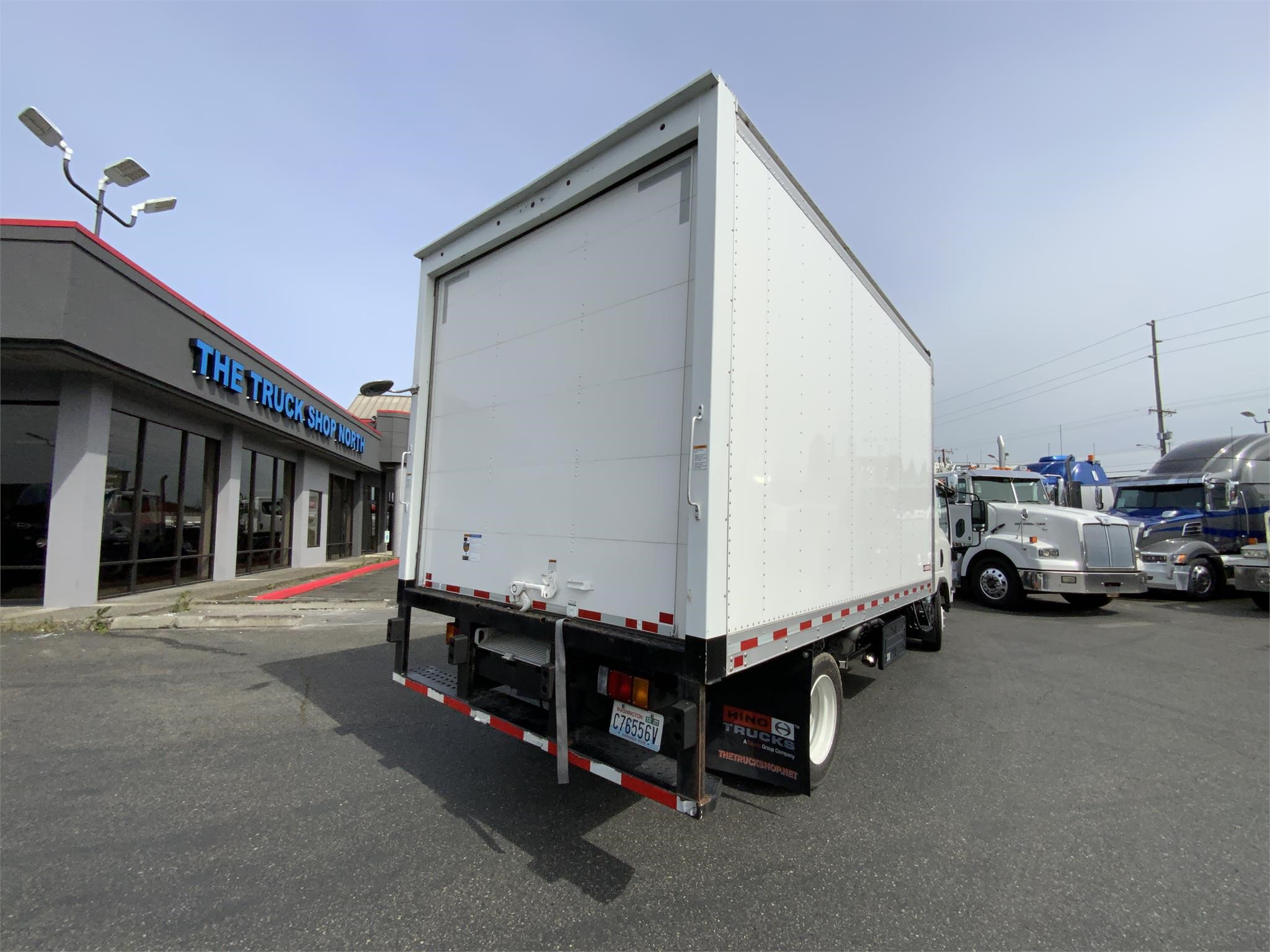 2023 HINO S5 - image 5 of 6