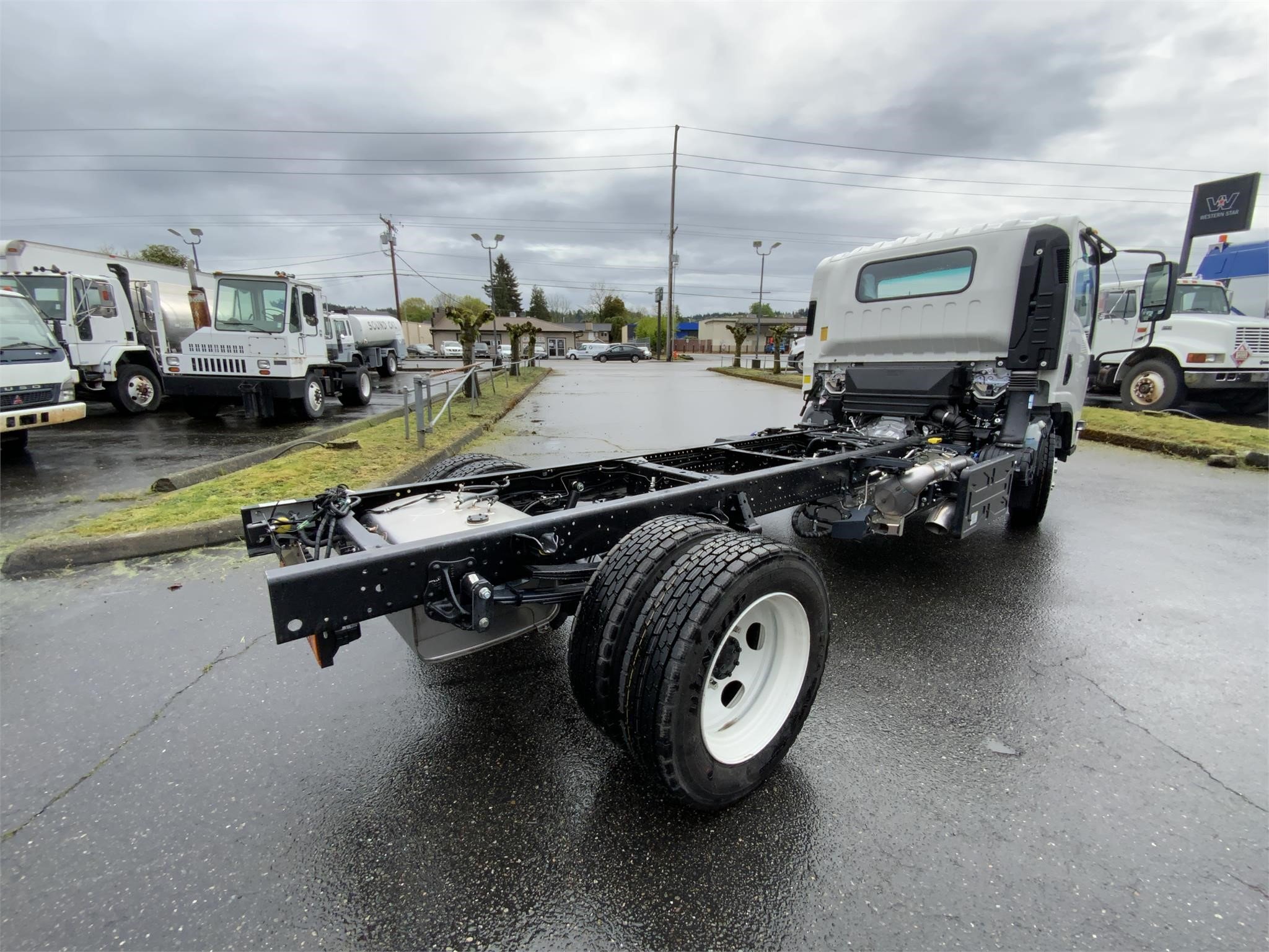 2024 HINO S5 - image 5 of 6