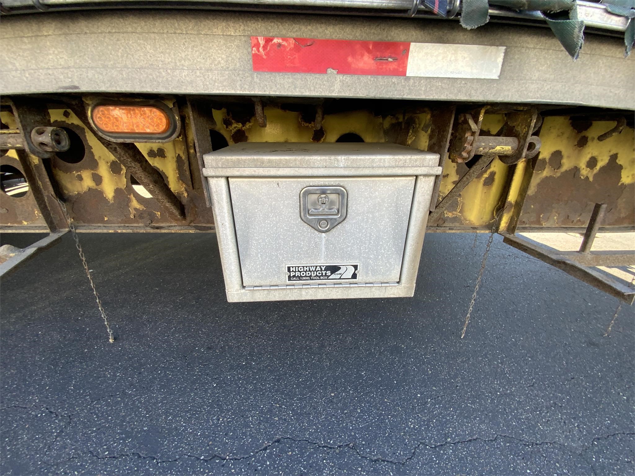 2005 NUVAN - image 3 of 6