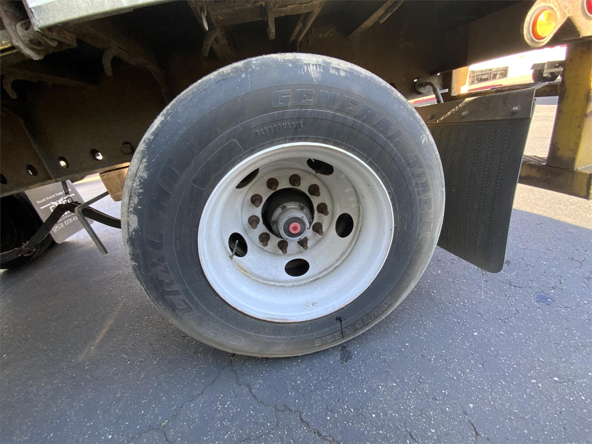 2005 NUVAN - image 5 of 6