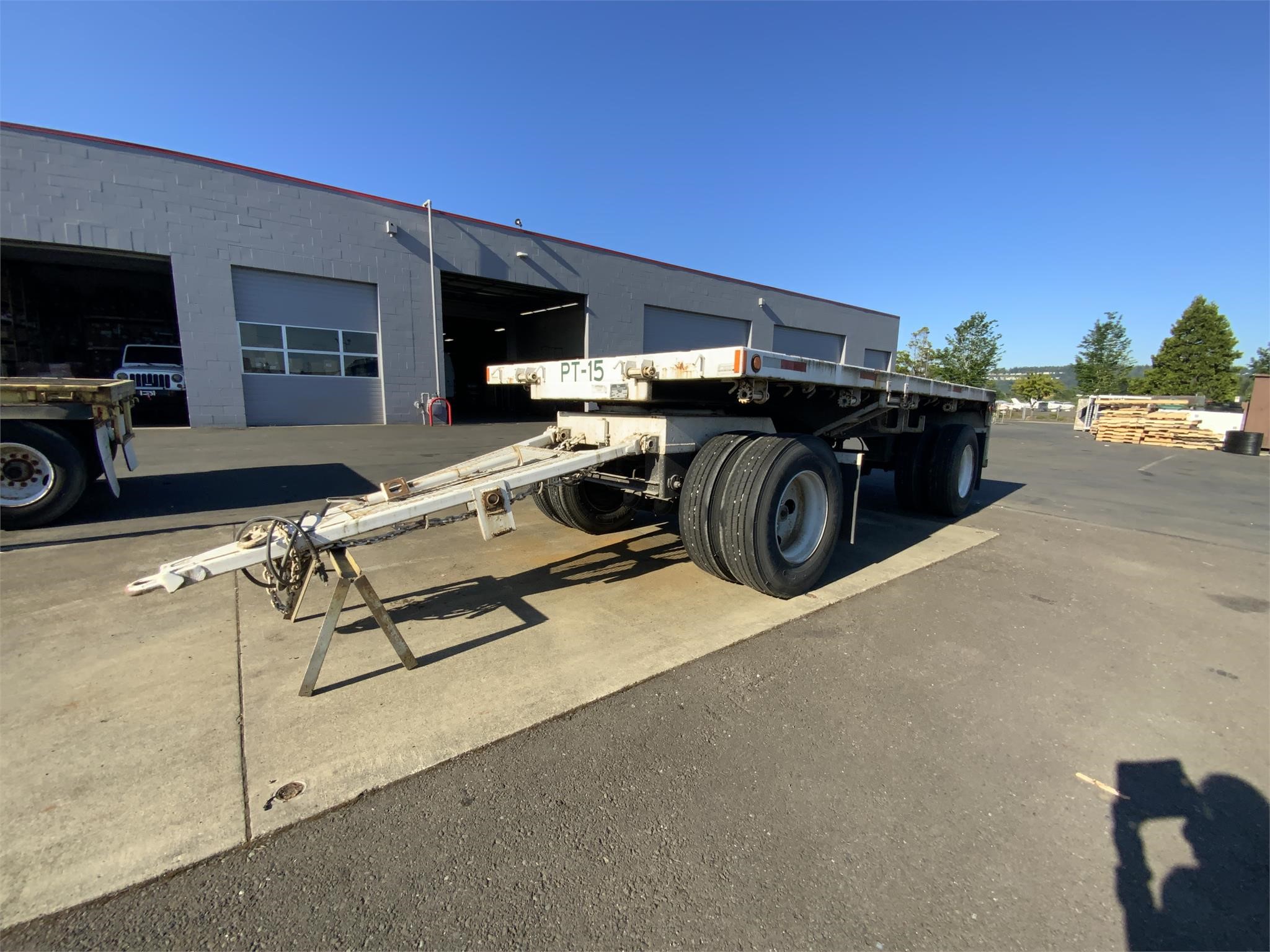 2003 NUVAN NVF - image 1 of 6