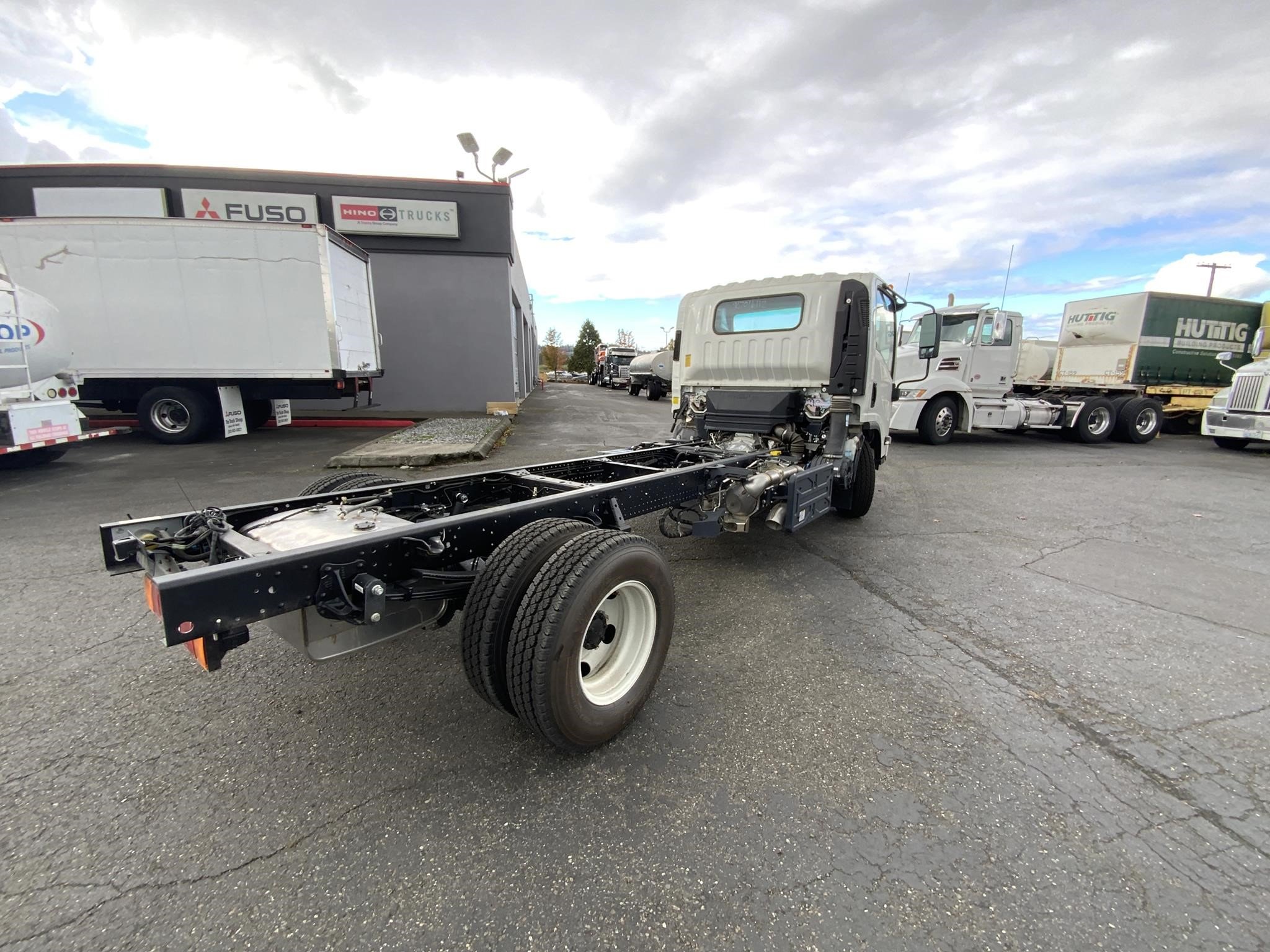 2024 HINO S4 - image 5 of 6