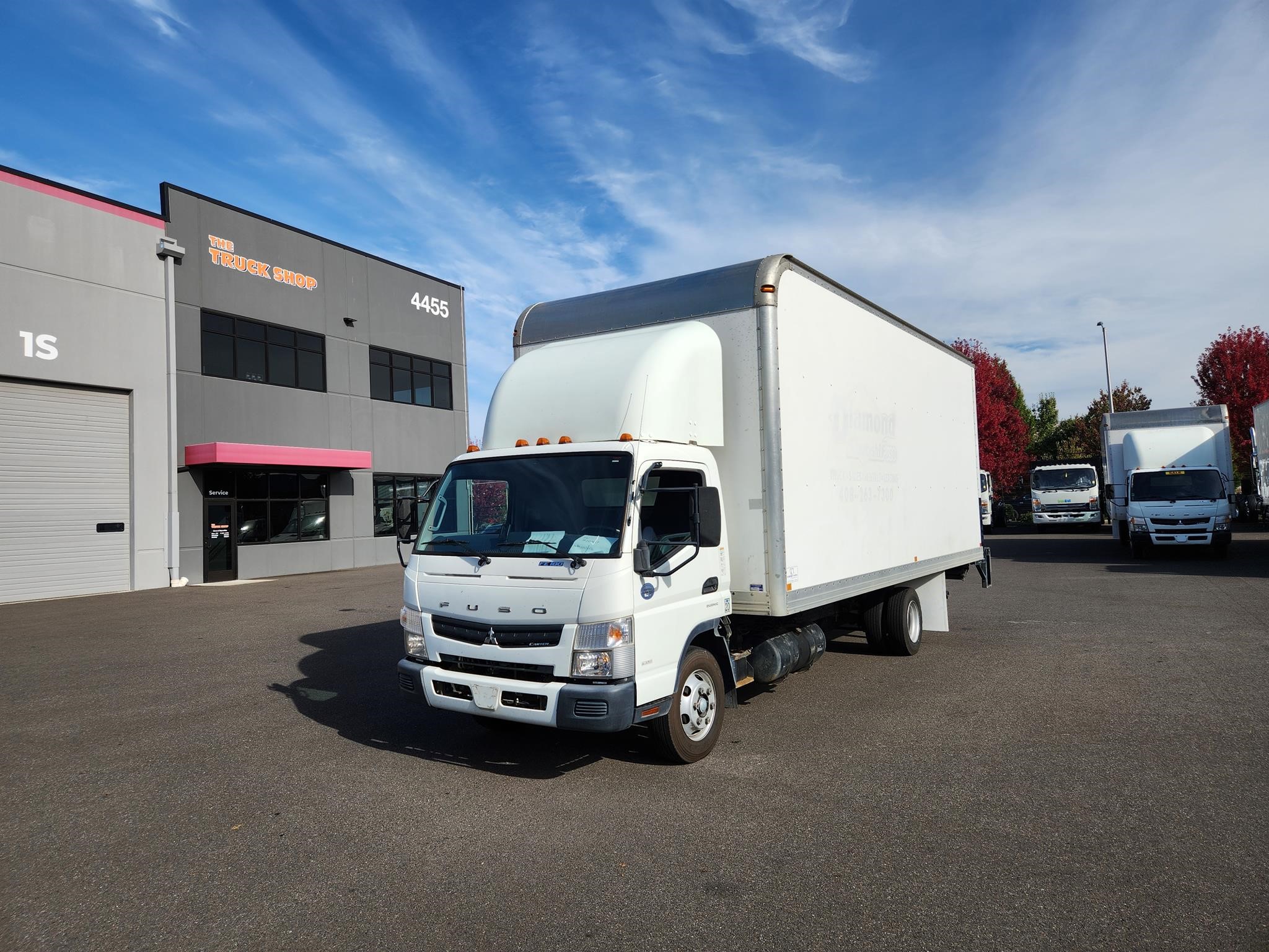 2017 MITSUBISHI FUSO FE180 - image 1 of 6
