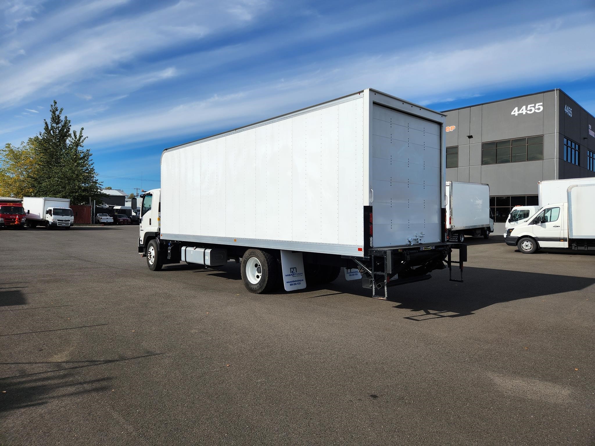 2023 ISUZU FTR - image 3 of 6