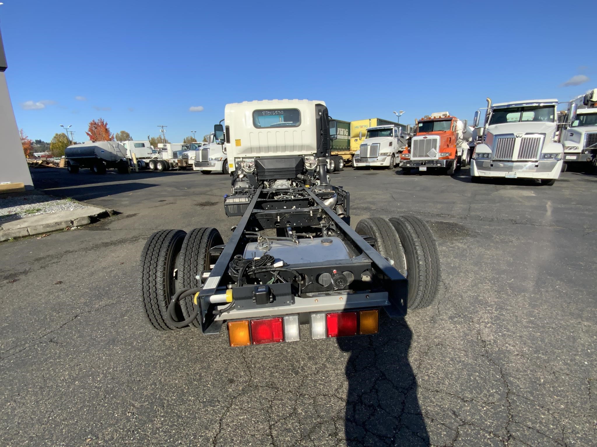 2024 HINO S4 - image 4 of 6